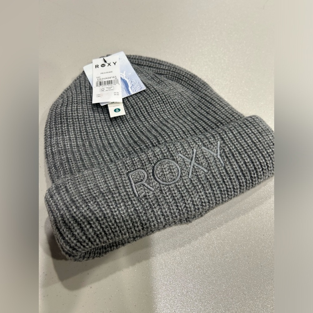Roxy Women's Freja Beanie Heather Grey Double Layer Rib-Knit Acrylic NWT Hat